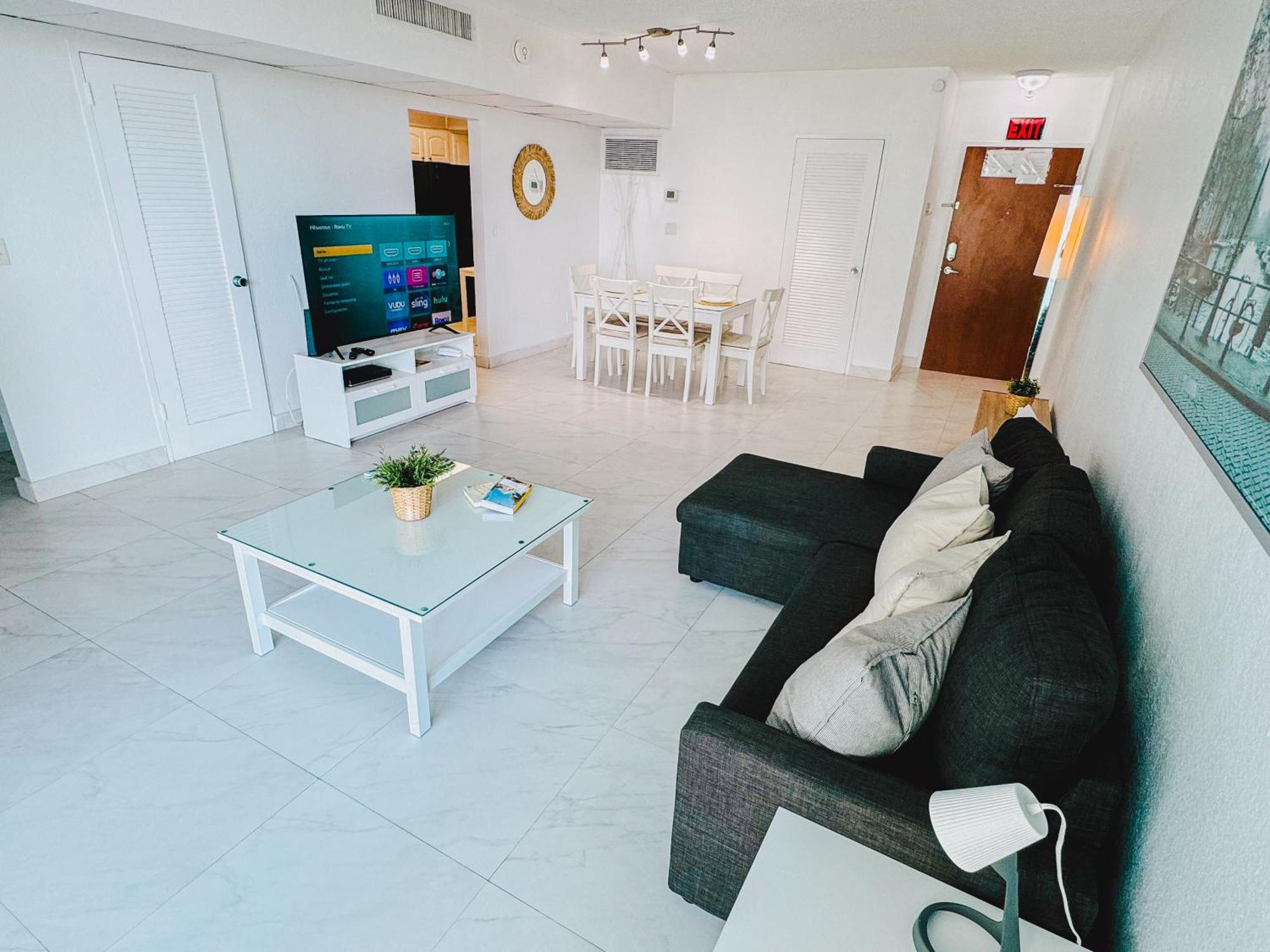 The Tides Condo On 好莱坞 外观 照片