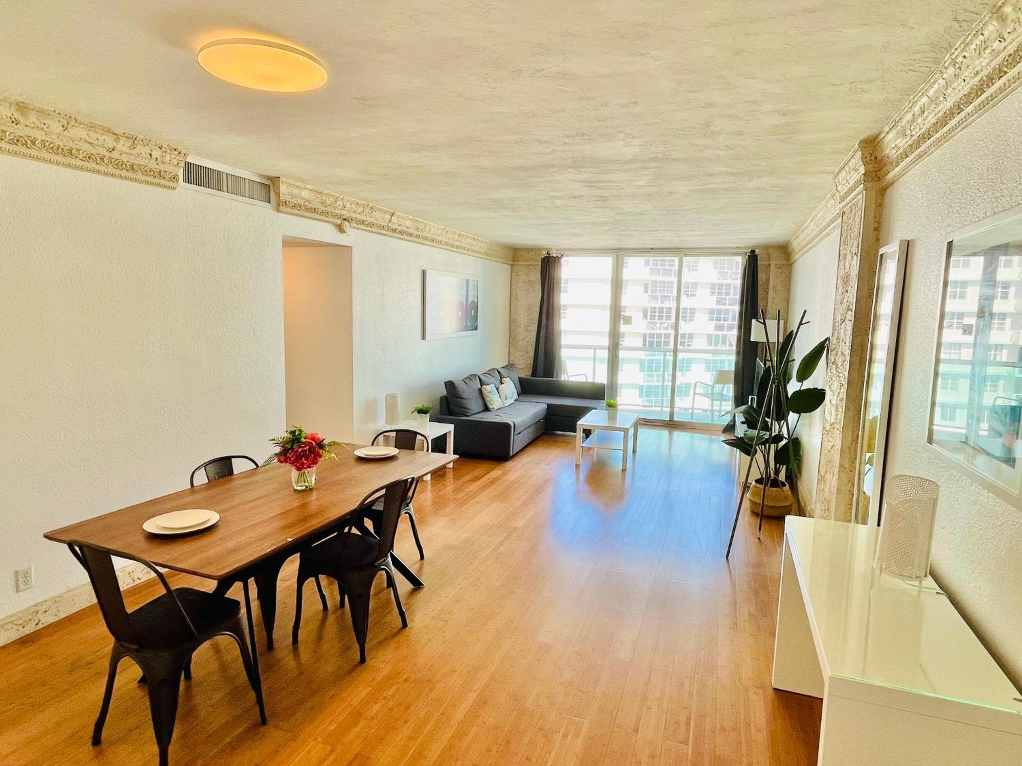 The Tides Condo On 好莱坞 外观 照片