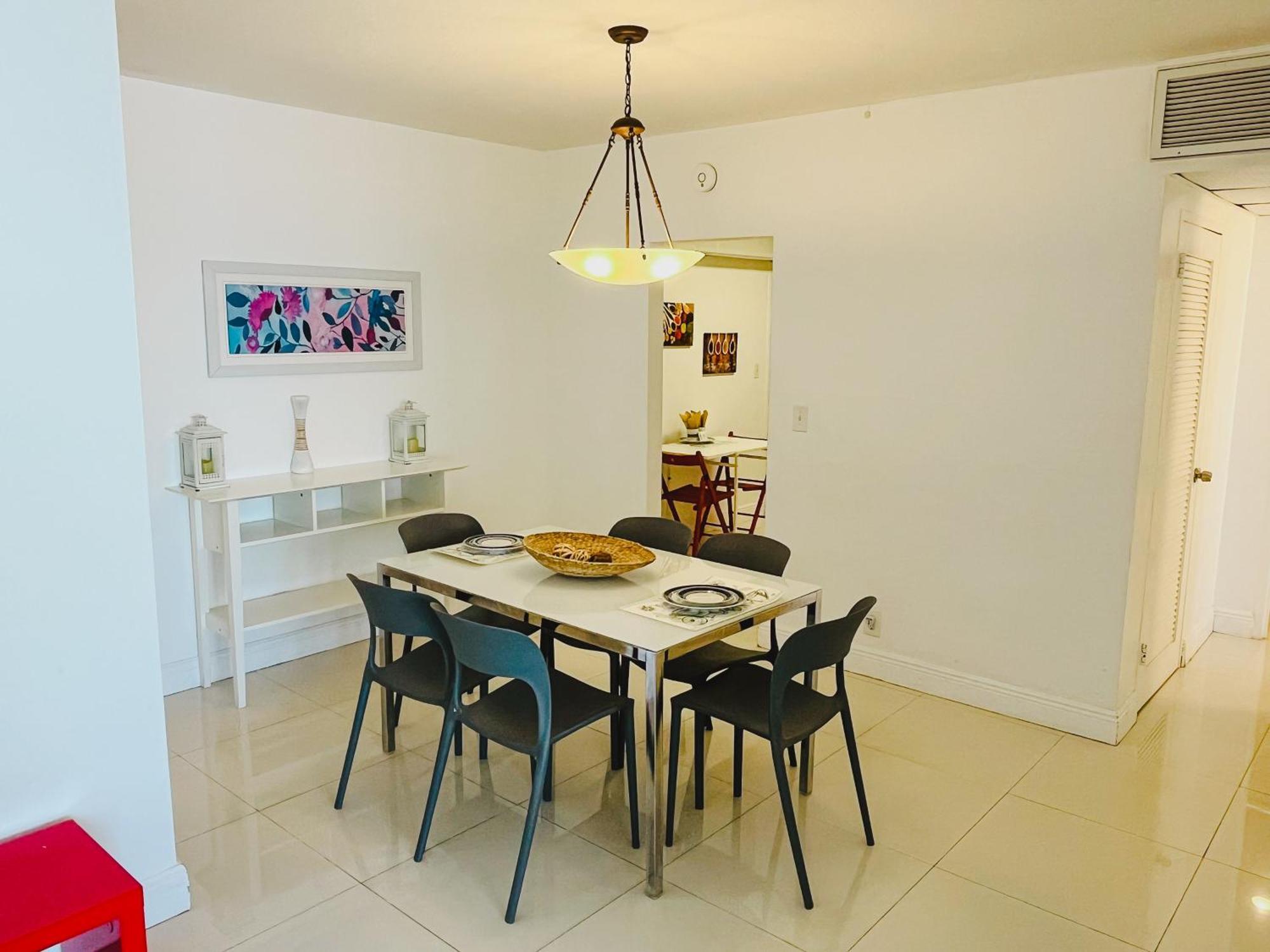The Tides Condo On 好莱坞 外观 照片