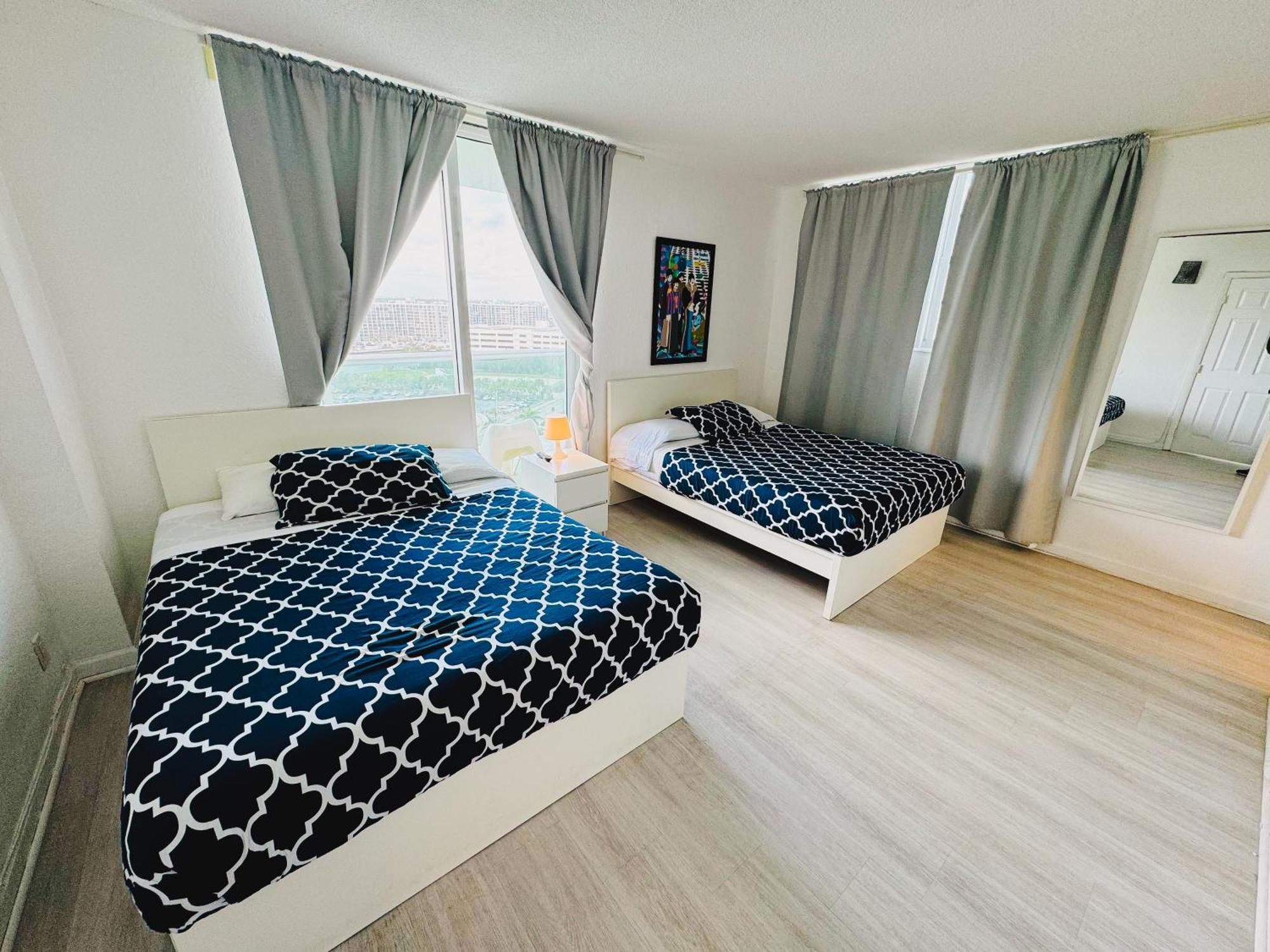 The Tides Condo On 好莱坞 外观 照片