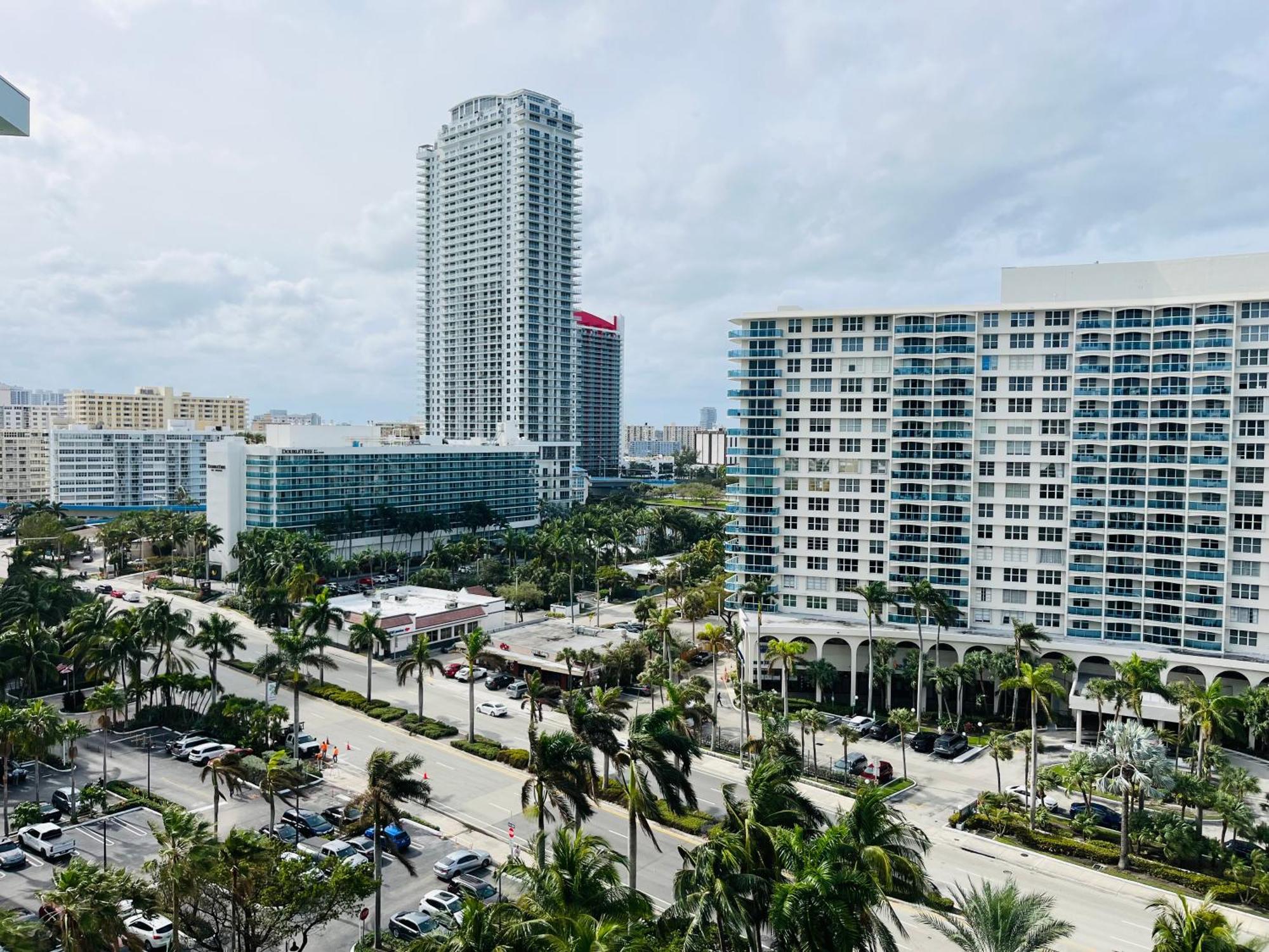 The Tides Condo On 好莱坞 外观 照片